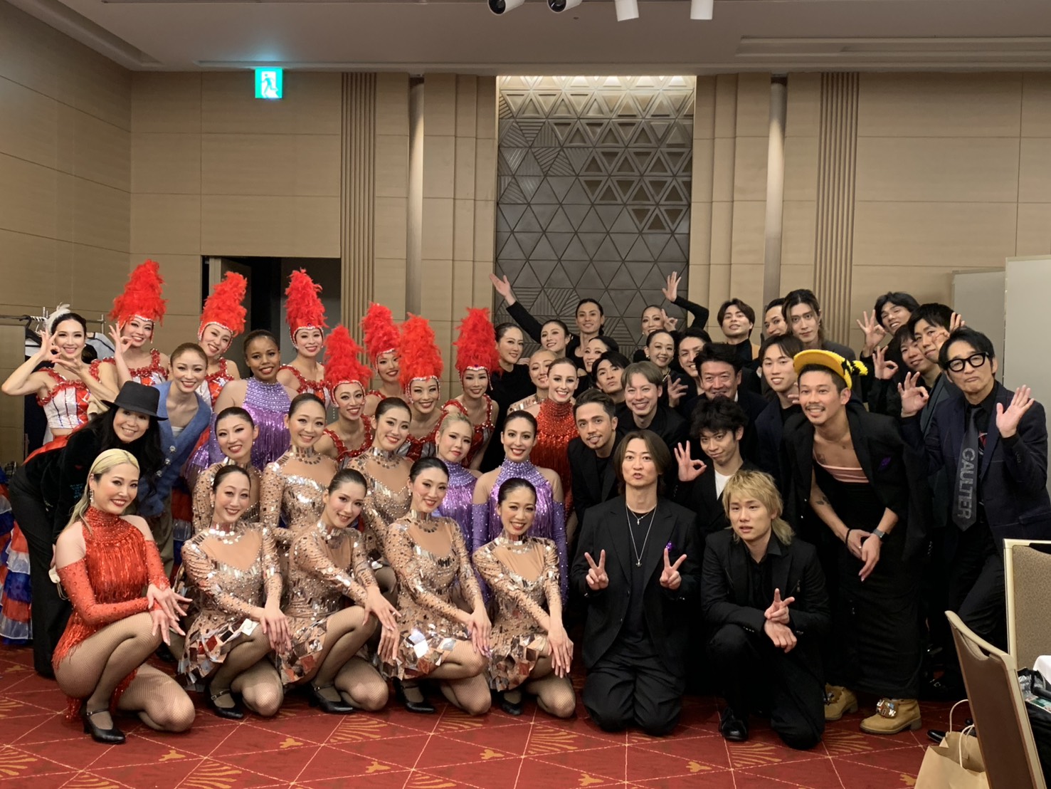 エクスコムグローバル社 30周年謝恩パーティー (にしたんクリニック) 01